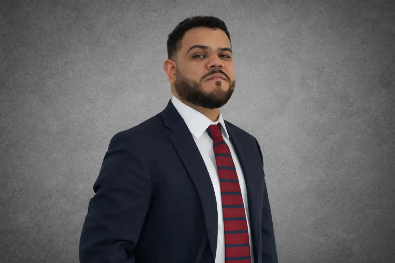 Rudy Joel Benítez, abogado de Benitez Family Law